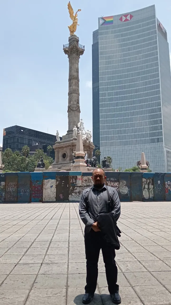 At El Ángel de la Independencia